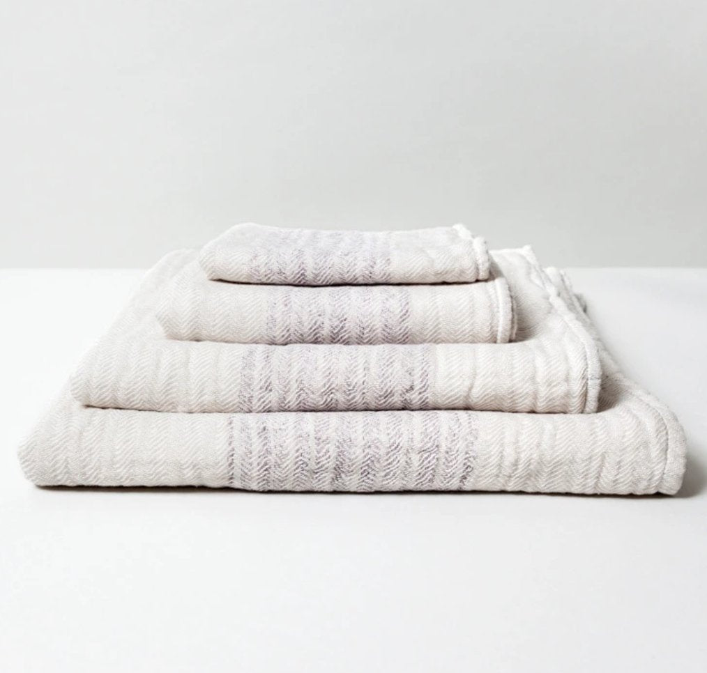 https://www.homebodydenver.com/cdn/shop/products/flax-line-bath-towel-xl-925727_1014x966.jpg?v=1637952236