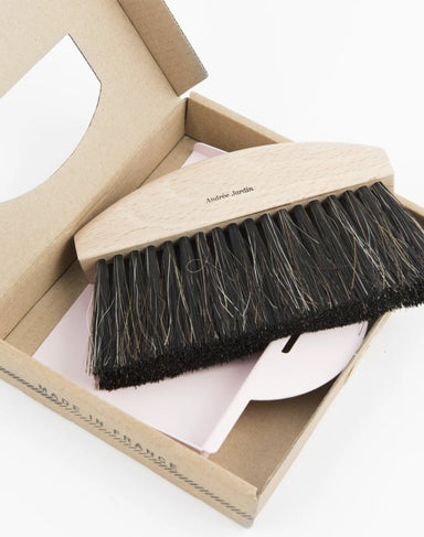 Giftbox, Hand Brush and Dustpan - Homebody Denver